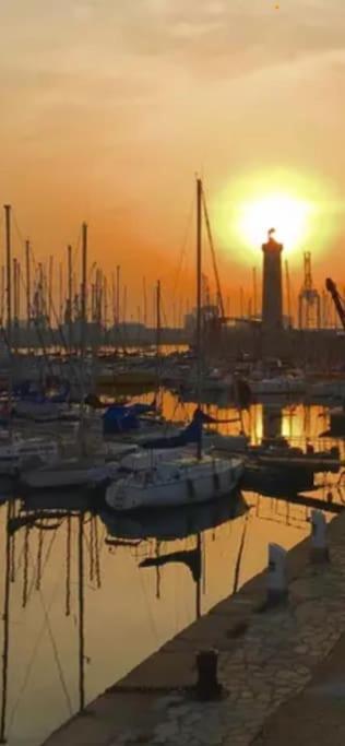 Appartement D’exception En Centre Sur Quai Sète